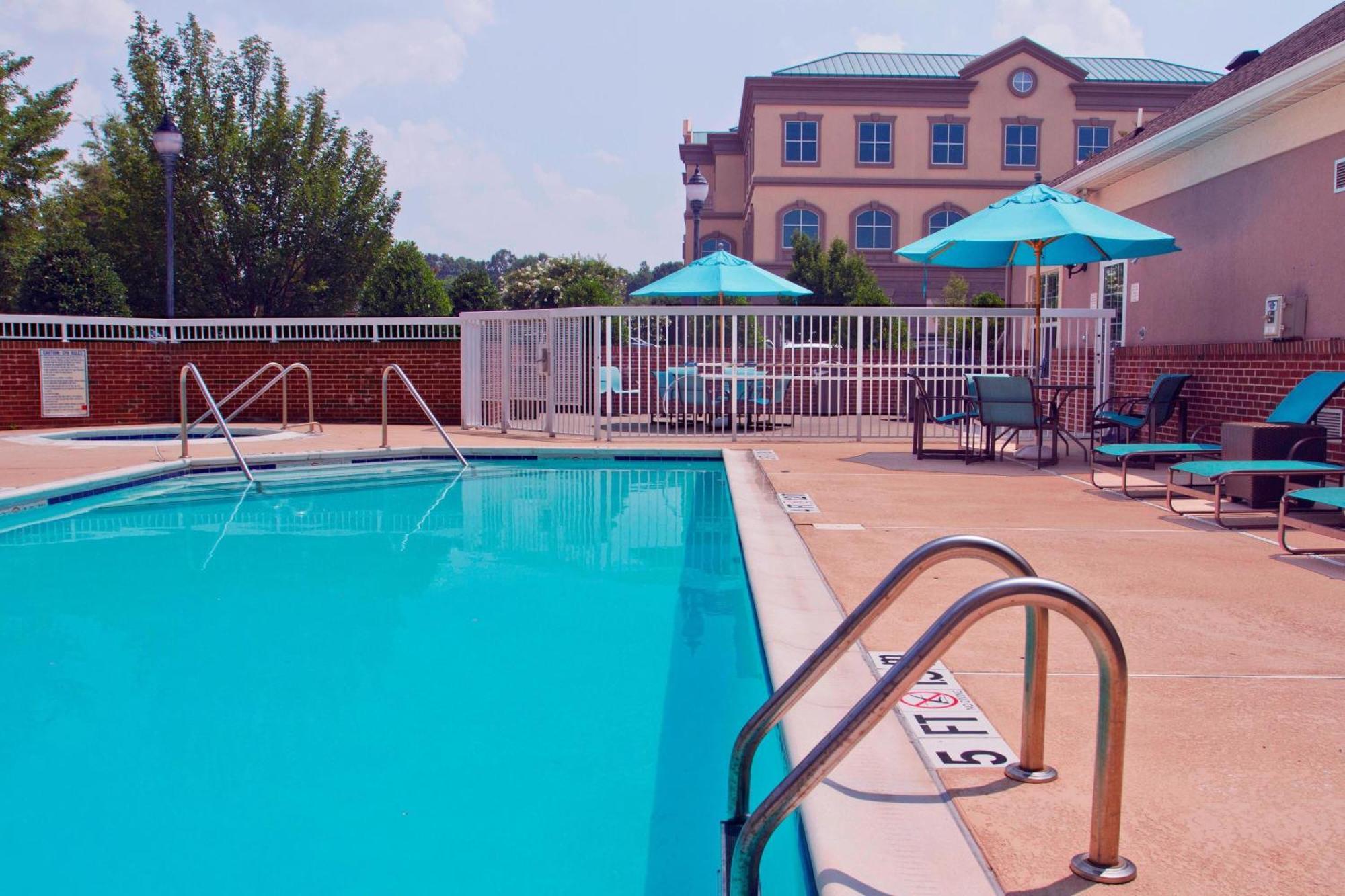 Hotel By Marriott Norman