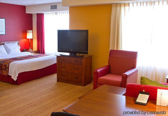 Hotel By Marriott Norman