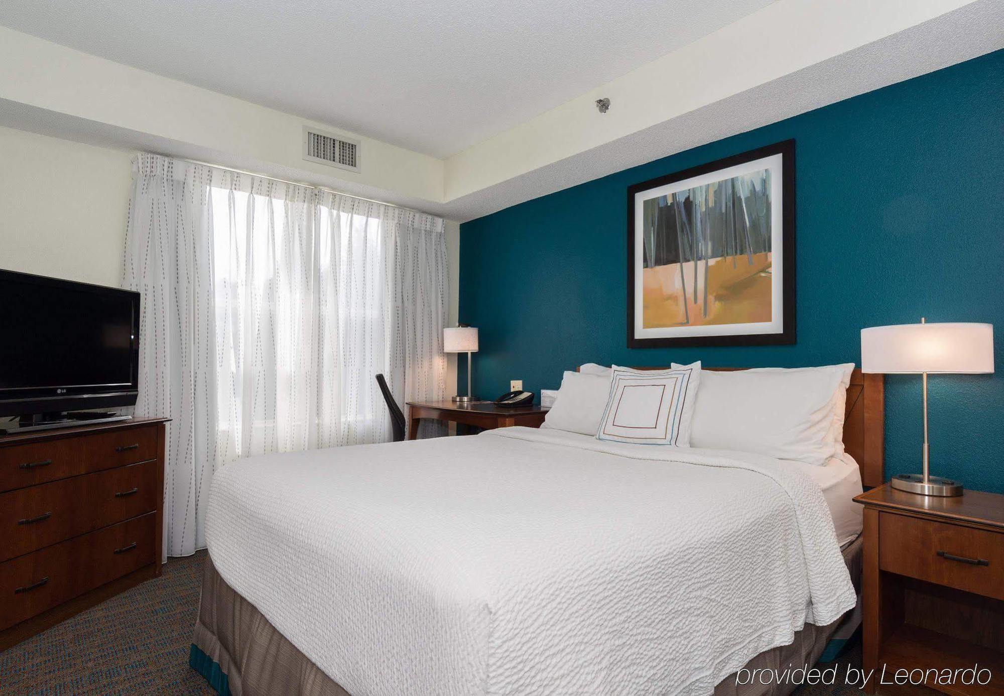 Hotel By Marriott Norman